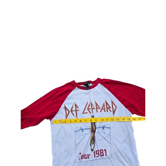Def Leppard Tour 1981 Raglan Shirt By Forever 21 Red & White Long Sleeve Size S - Picture 5 of 5